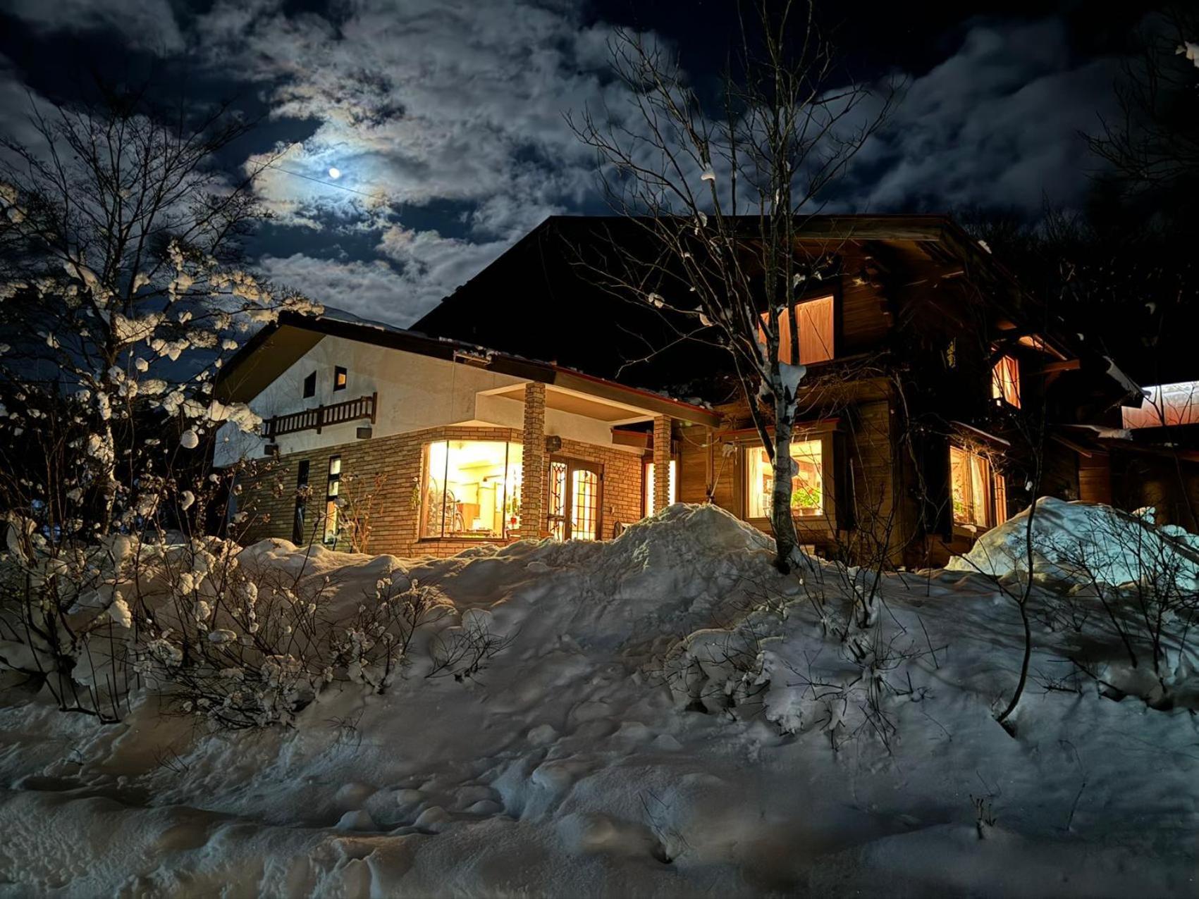 Snowfall Meteor 飛雪流星 Kaminoyama Exterior photo